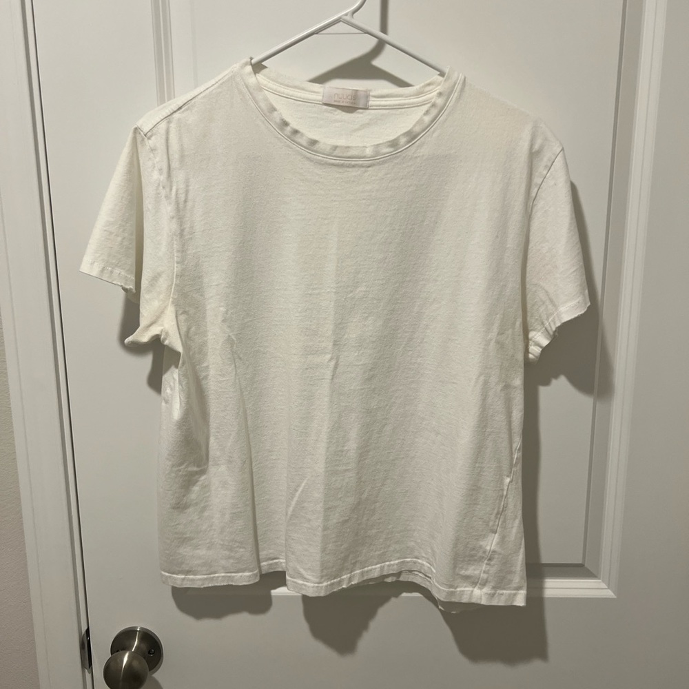 Nuuds white everyday tee